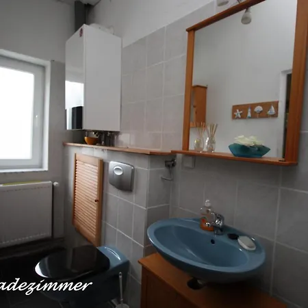 Große Ferienwohnung zwischen Kühlungsborn und Rerik ruhig gelegen, ideal für Familien Apartamento Alt Bukow